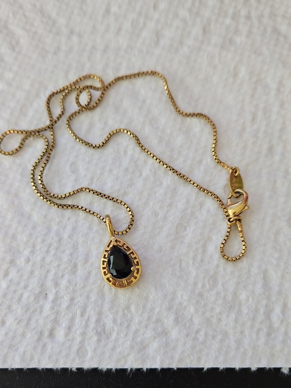 Gold Teardrop Necklace with Black Stone Pendant - Elegant Women's Jewelry